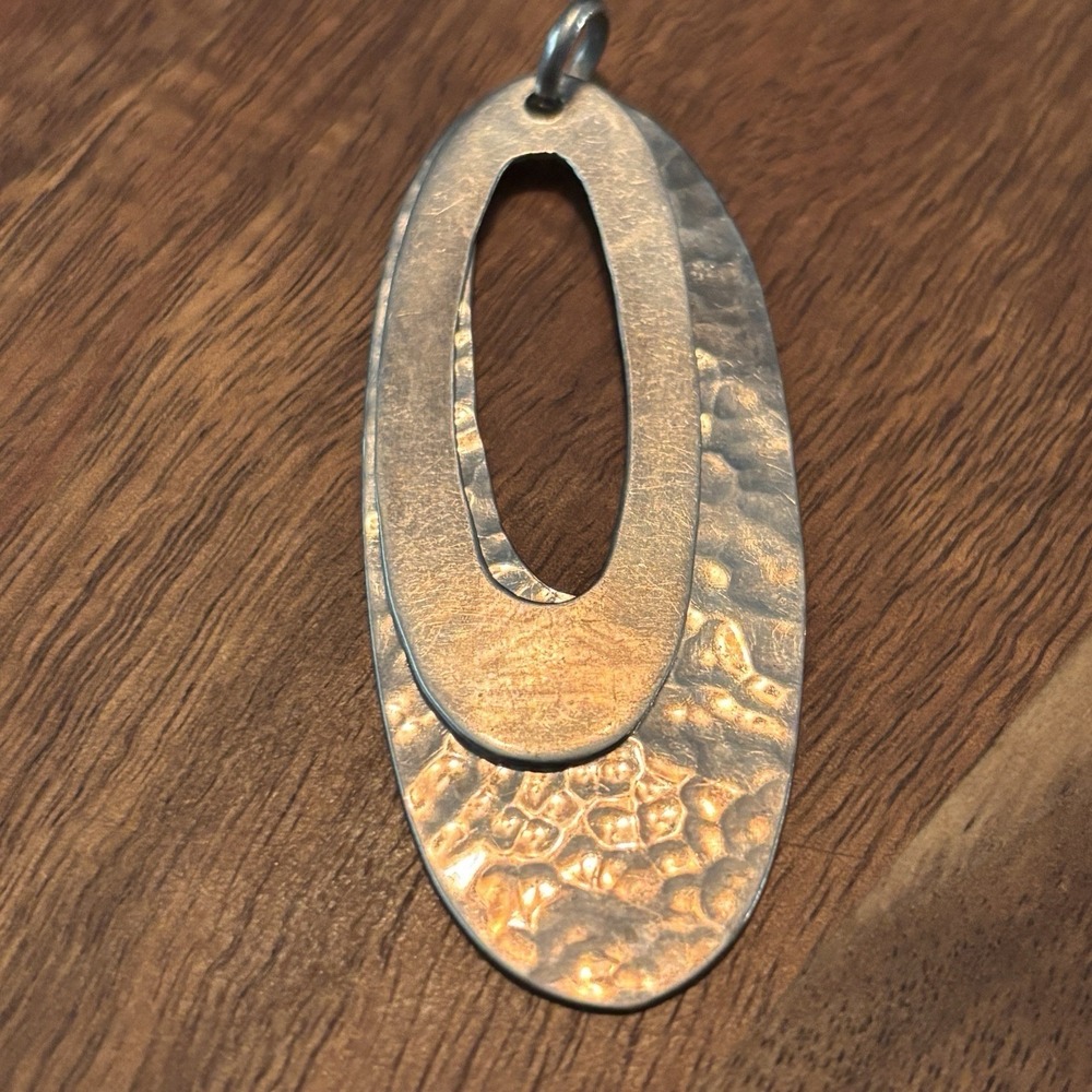 Vintage pendant sterling silver hammered curved oval hoop hallmarked 925 10.2 Gr